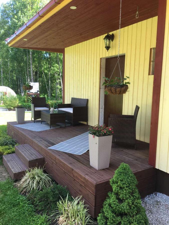 Reinholdi Puhkemaja Jabara Exterior foto